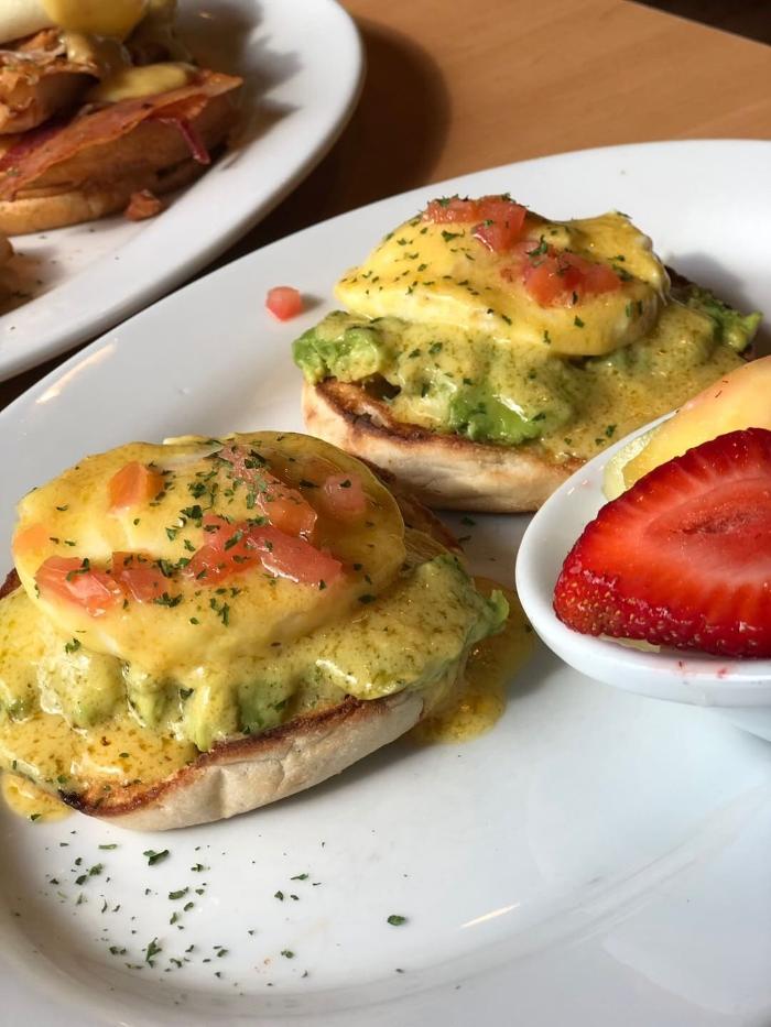 CLOSED - Kings Family Restaurants - Monaca, PA