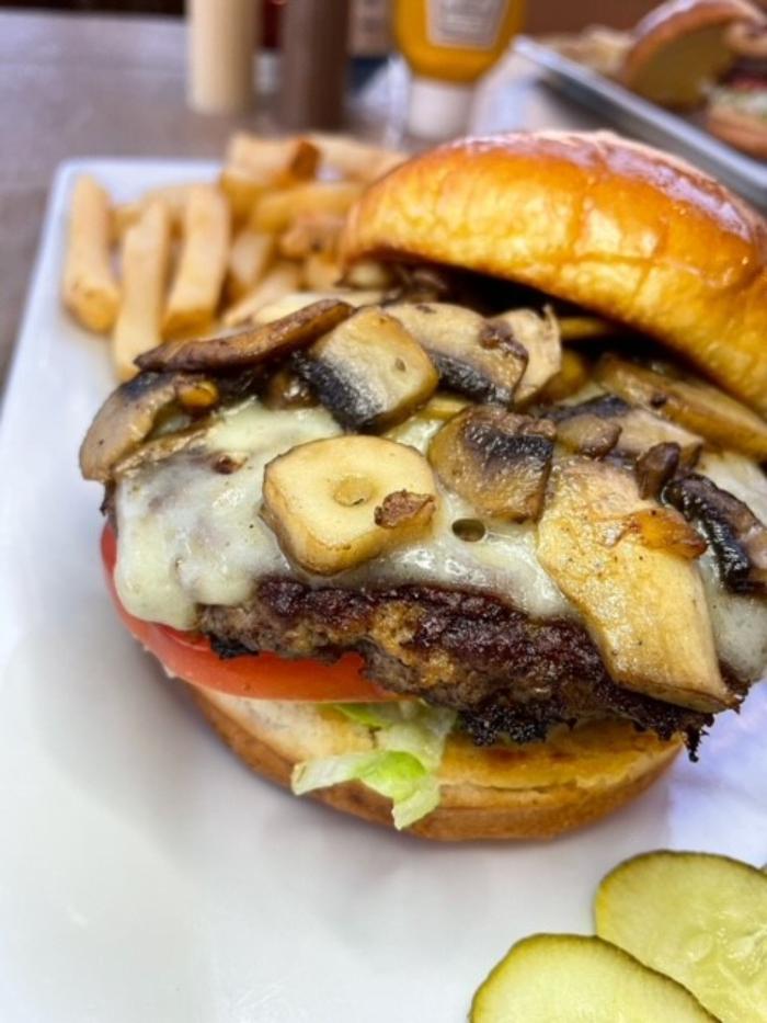 CLOSED - Kings Family Restaurants - Monaca, PA