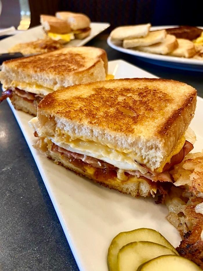 CLOSED - Kings Family Restaurants - Monaca, PA