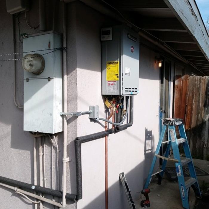 De Paz Plumbing - Pomona, CA