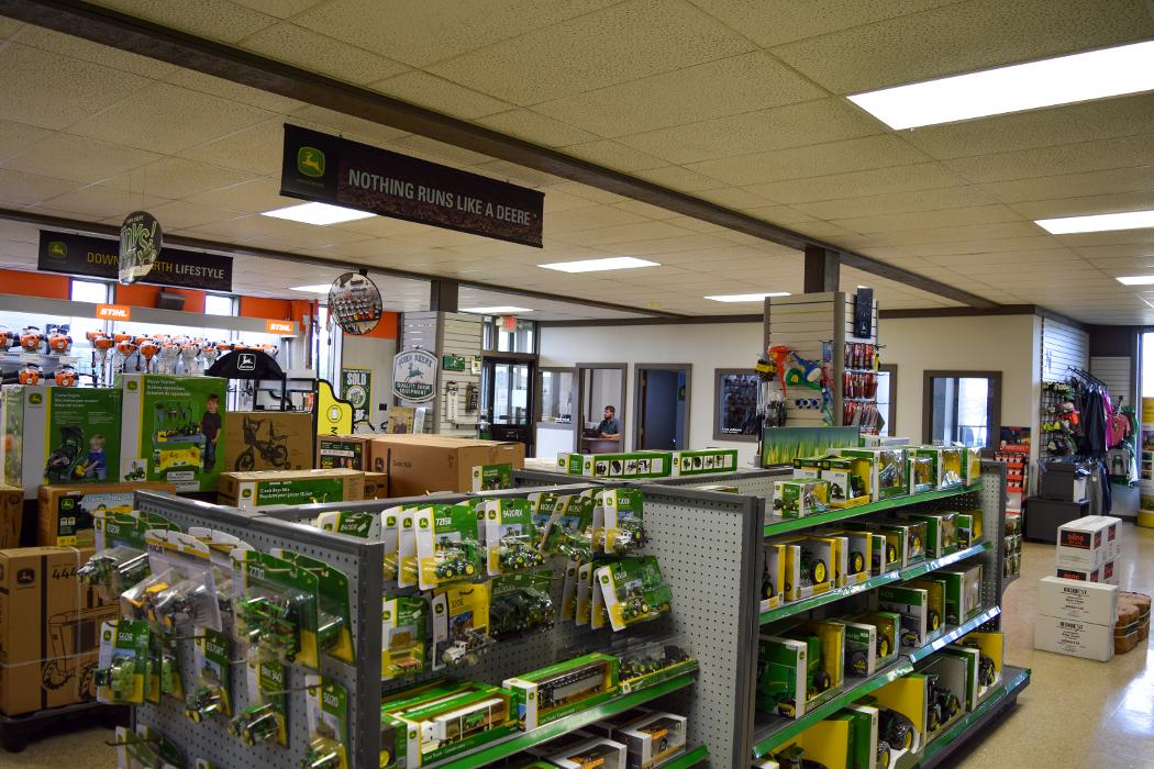 Prairie State Tractor - Lacon, IL