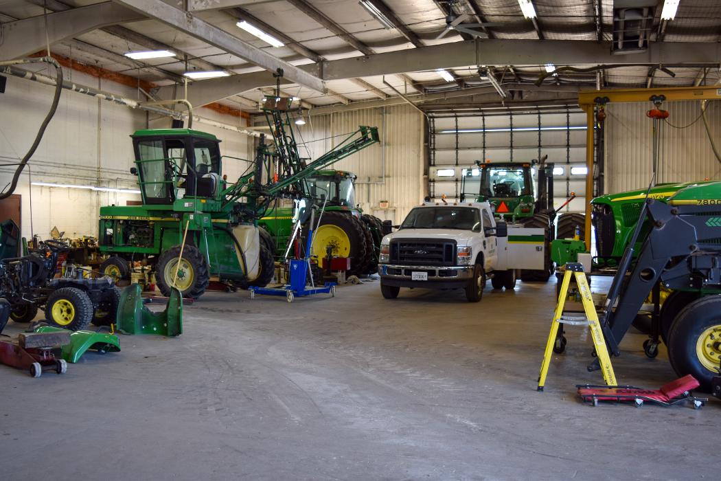 Prairie State Tractor - Streator, IL