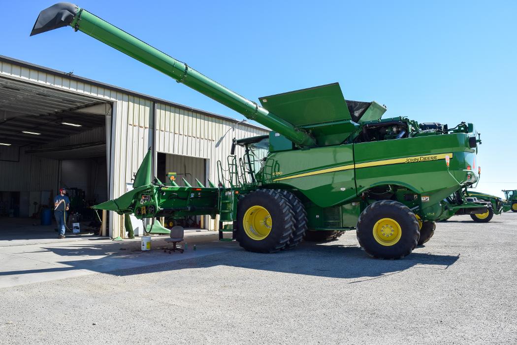 Prairie State Tractor - Streator, IL