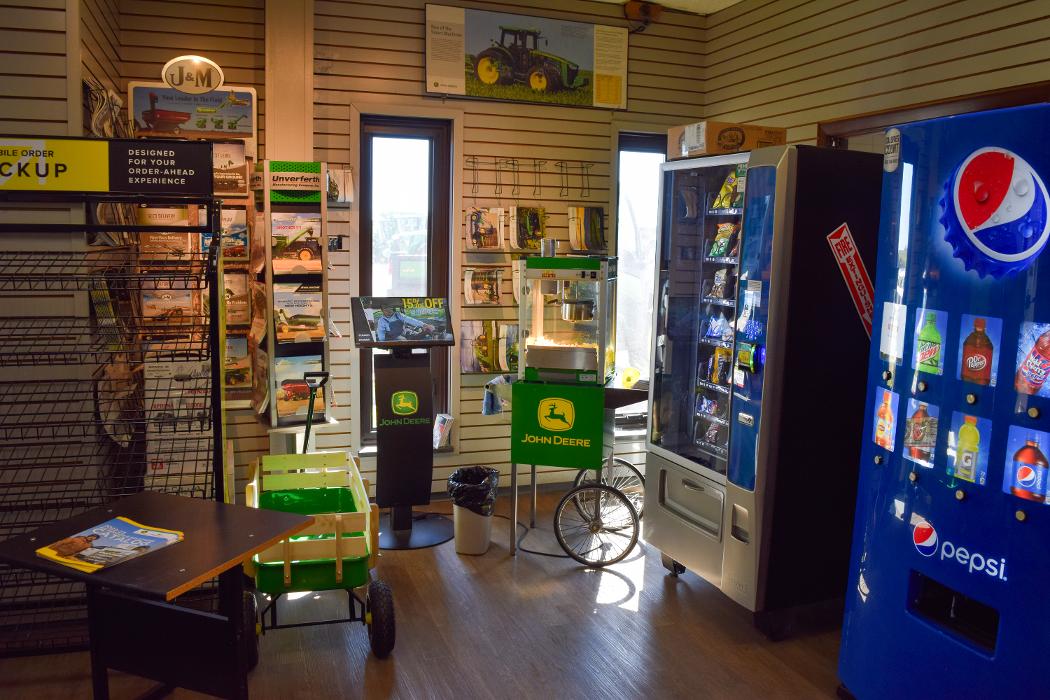 Prairie State Tractor - Streator, IL