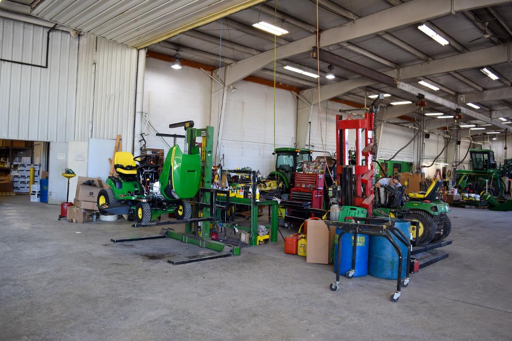 Prairie State Tractor - Streator, IL