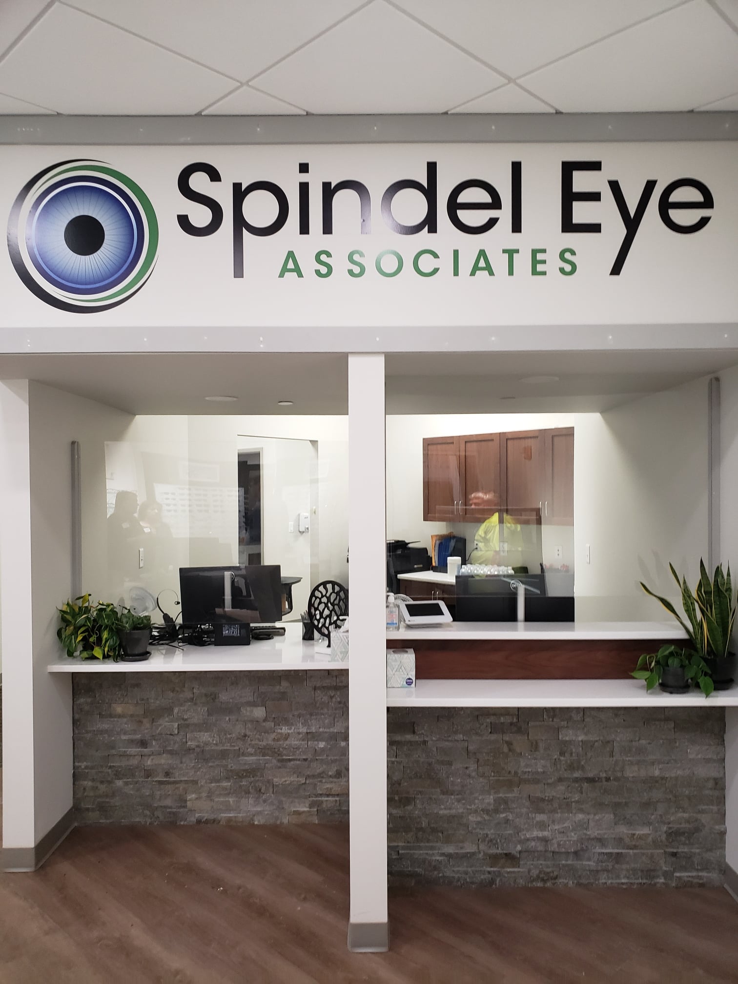 Image 3 | Spindel Eye Associates