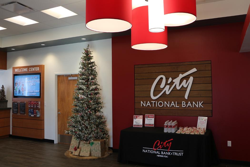 City National Bank & Trust Image
