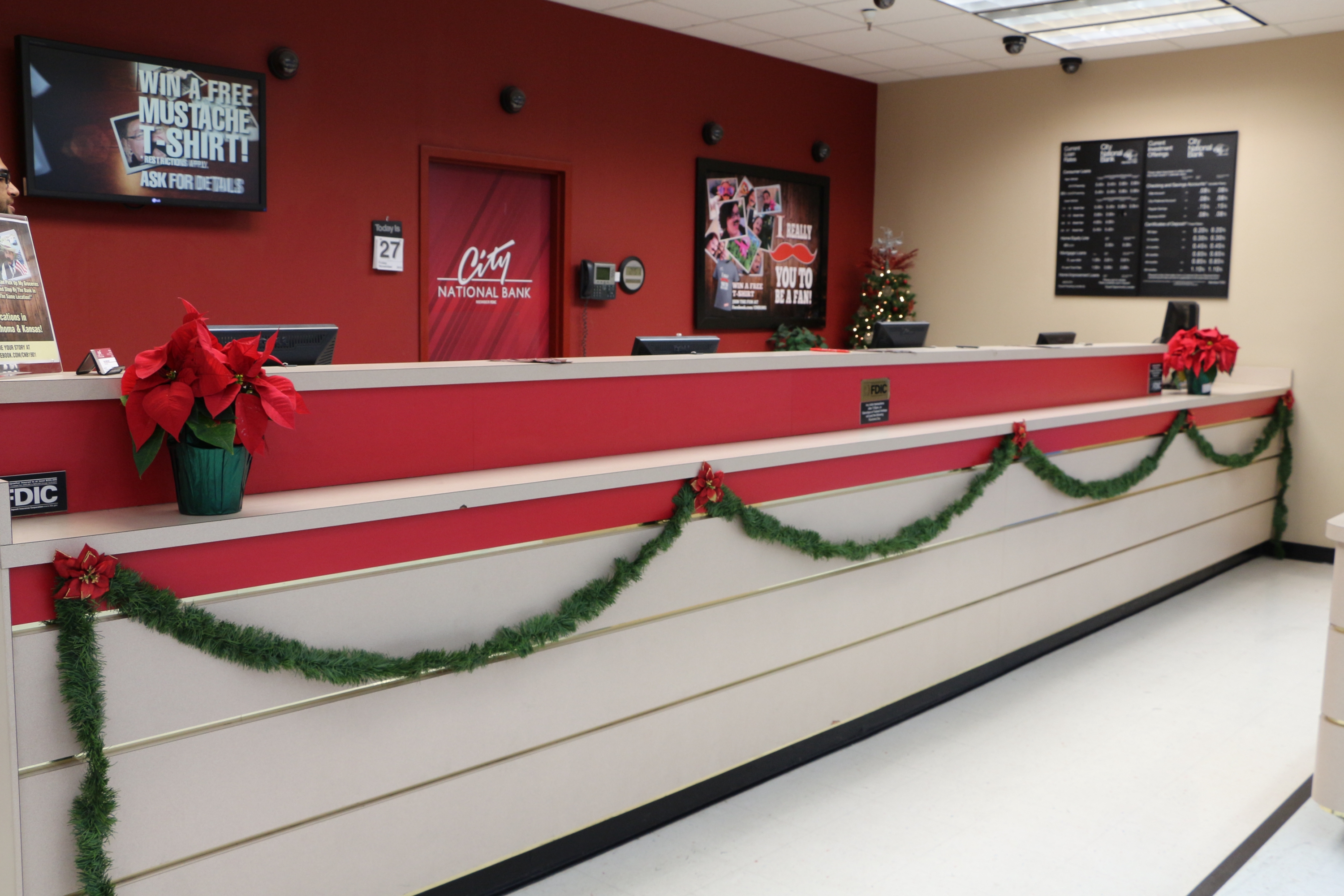 City National Bank & Trust Image