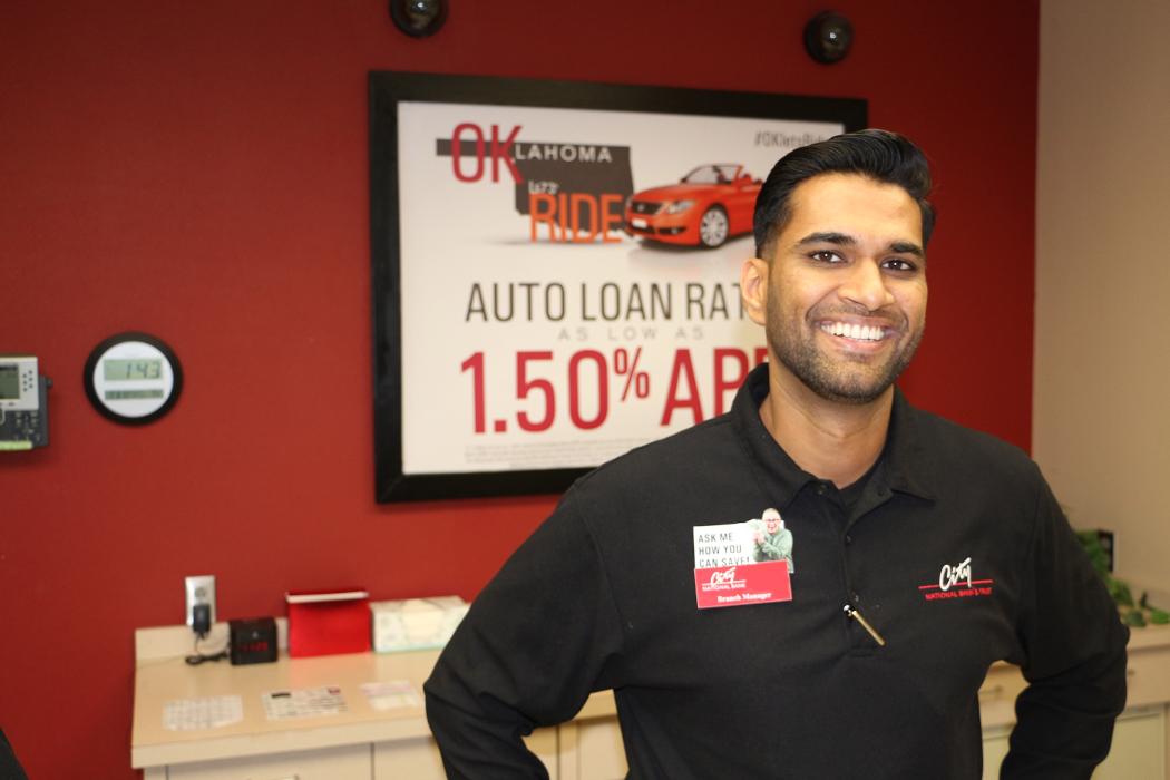 City National Bank & Trust Image