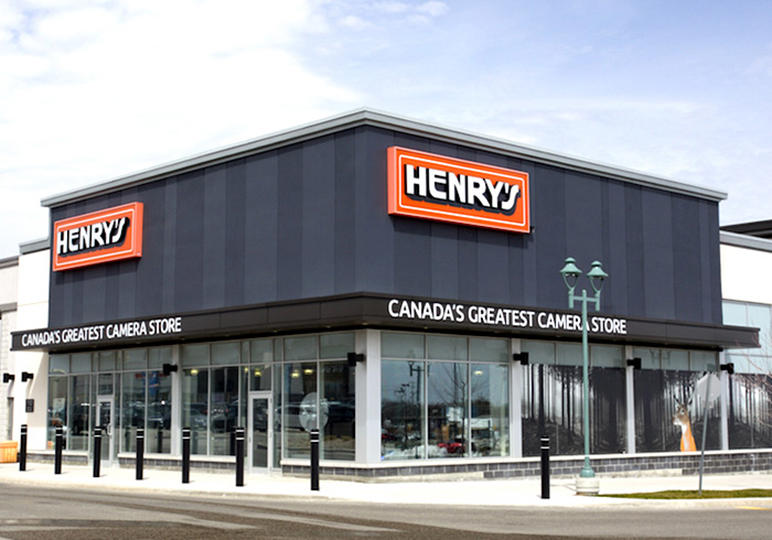 Henry's Camera Barrie (705)720-2300