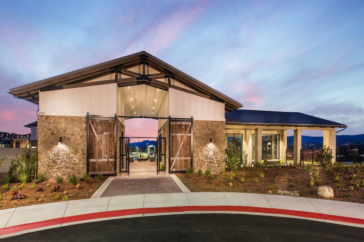 Aliento by Tri Pointe Homes Logo