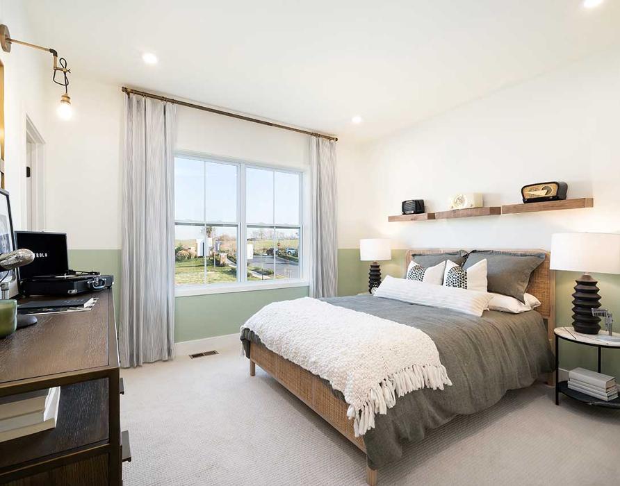 Landsdale Single Family Homes by Tri Pointe Homes - Monrovia, MD