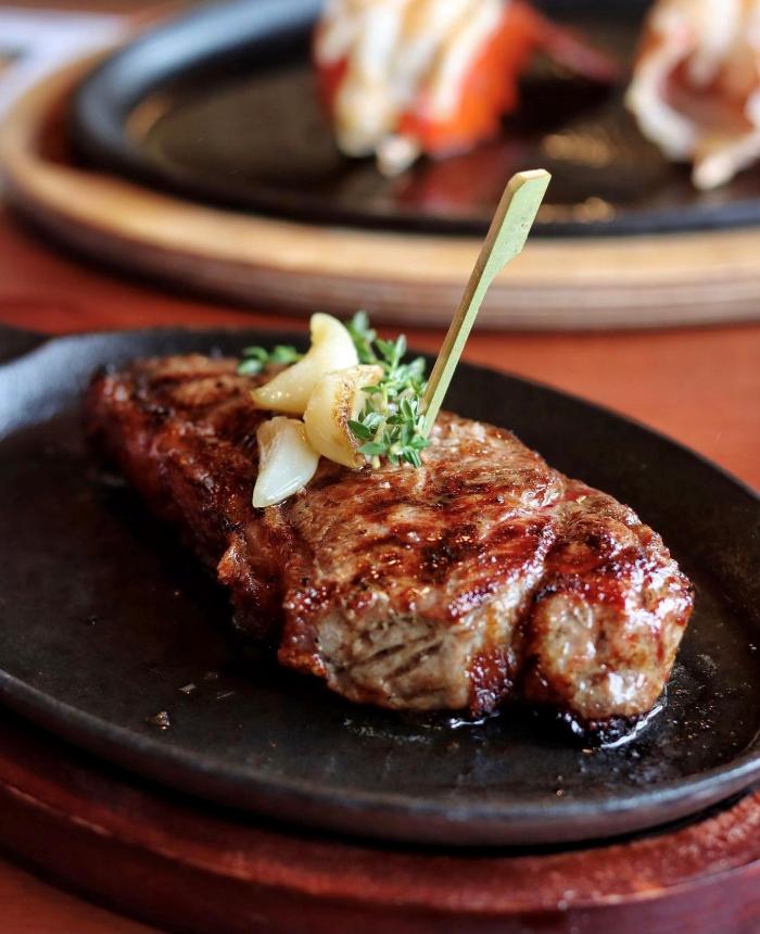 Claim Jumper Steakhouse & Bar - Clackamas, OR
