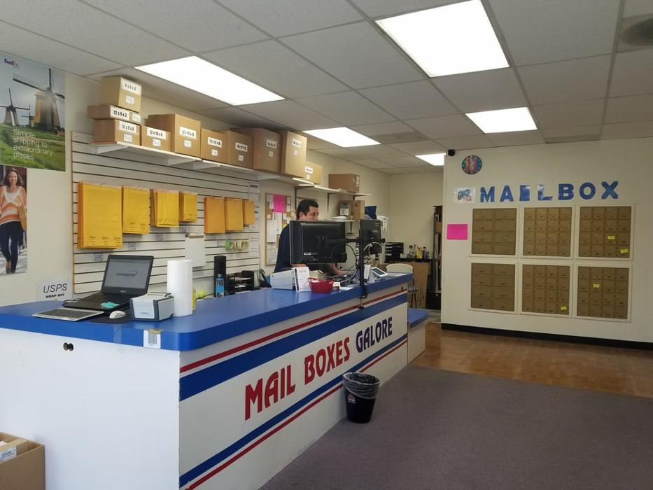 Mail Boxes Galore - Torrance, CA
