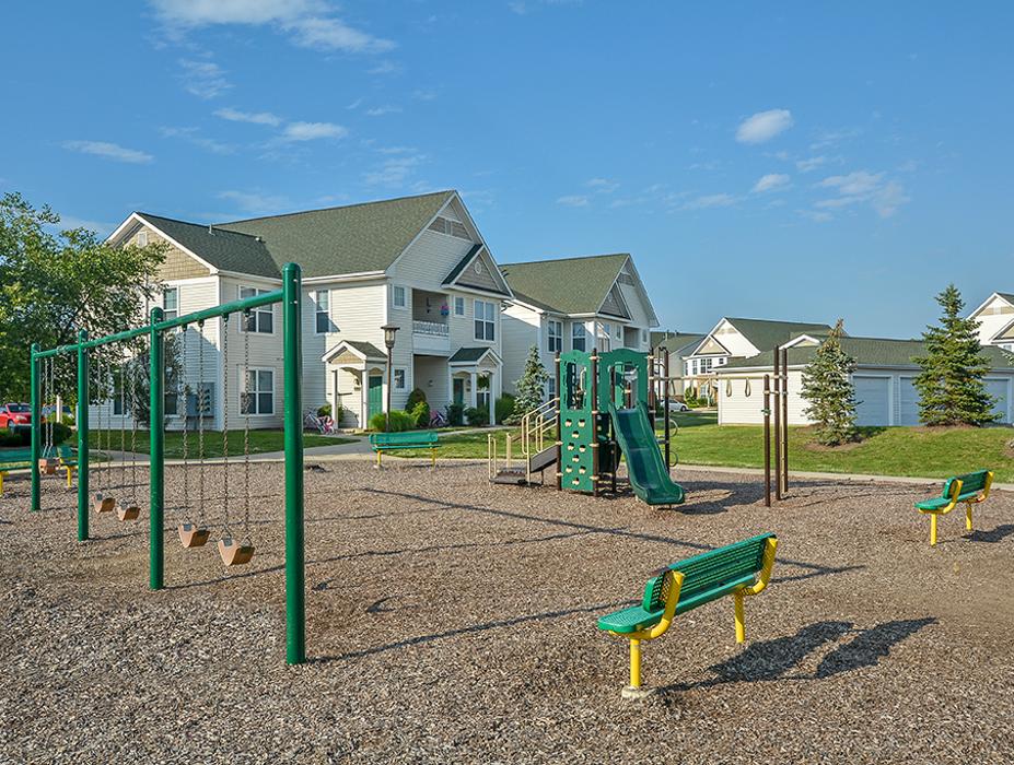 Preston Pointe at Inverness - Fort Wayne, IN