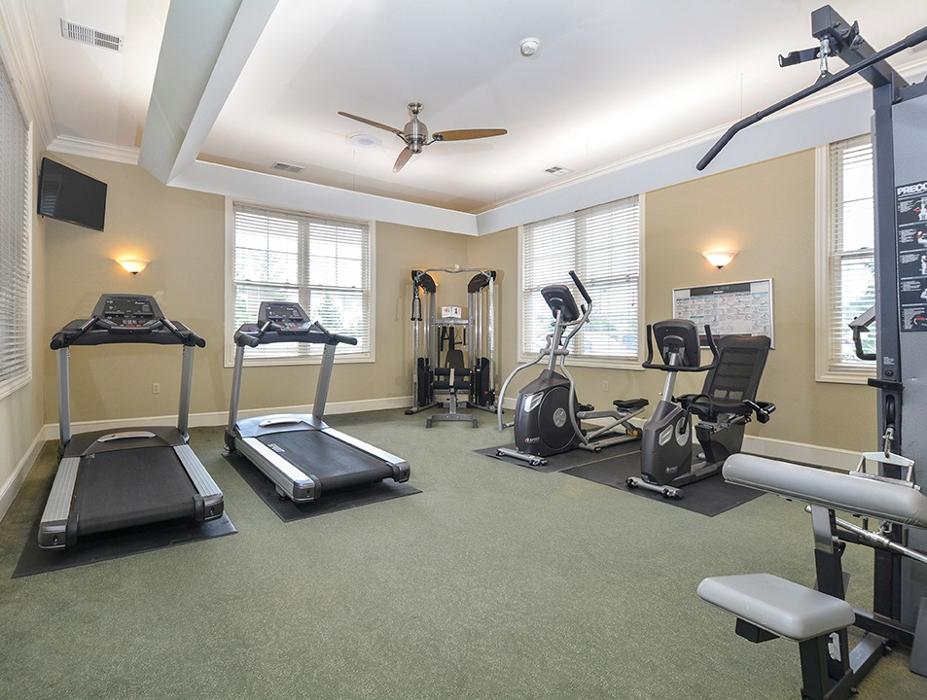 Preston Pointe at Inverness - Fort Wayne, IN