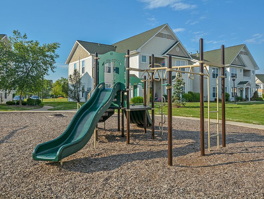 Preston Pointe at Inverness - Fort Wayne, IN