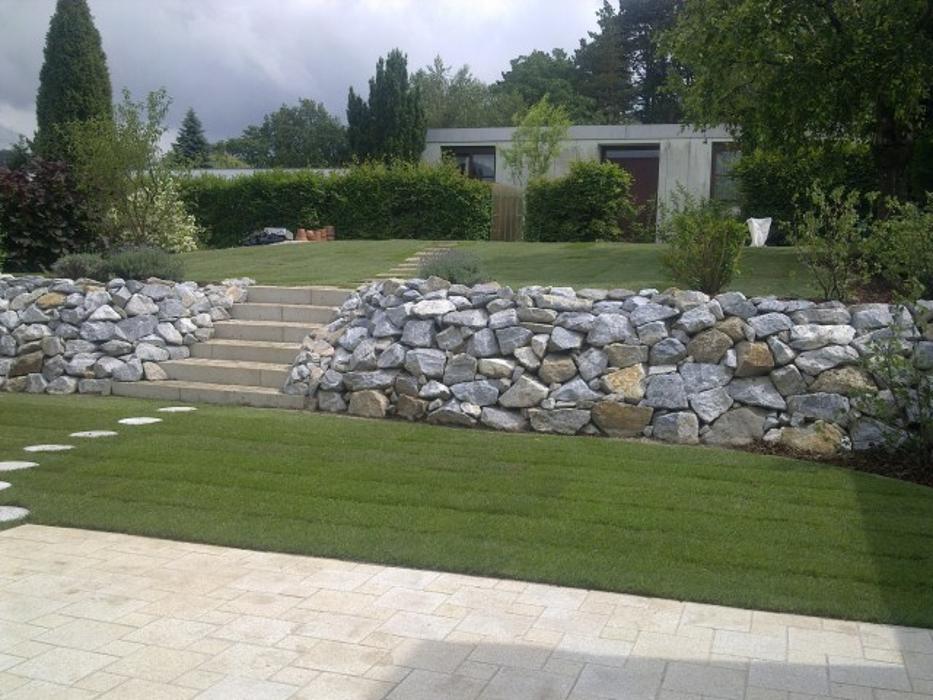 Hojsak Christian Gartengestaltung, Corneliusgasse in Perchtoldsdorf