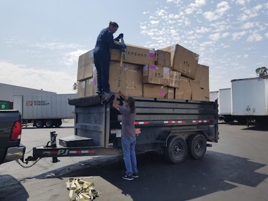 OH Junk It Junk Removal - Lancaster, CA
