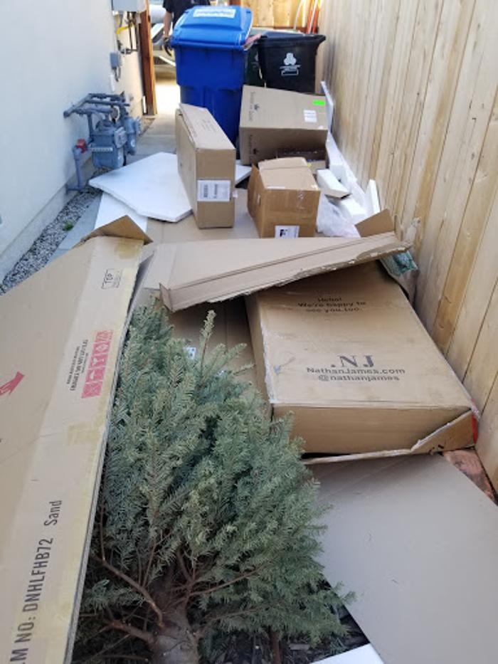 OH Junk It Junk Removal - Lancaster, CA