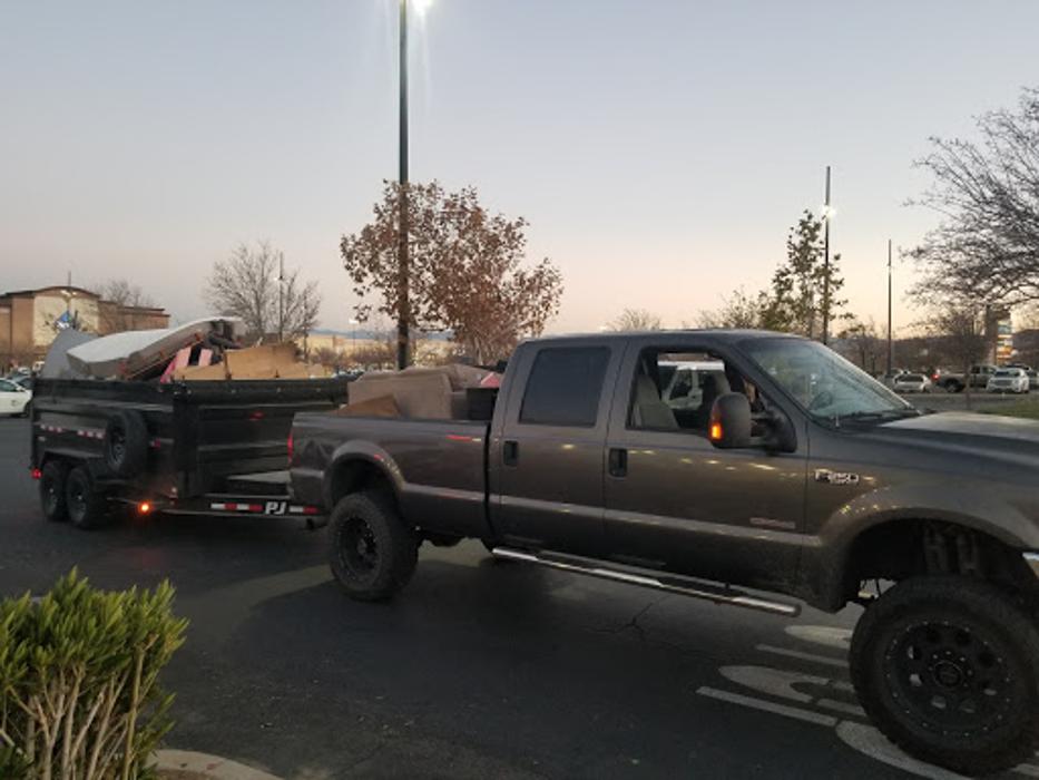 OH Junk It Junk Removal - Lancaster, CA