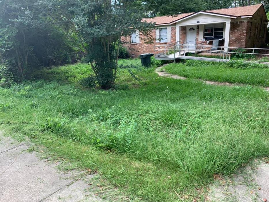 Elegant Lawncare & Maintenance - Lake Ozark, MO