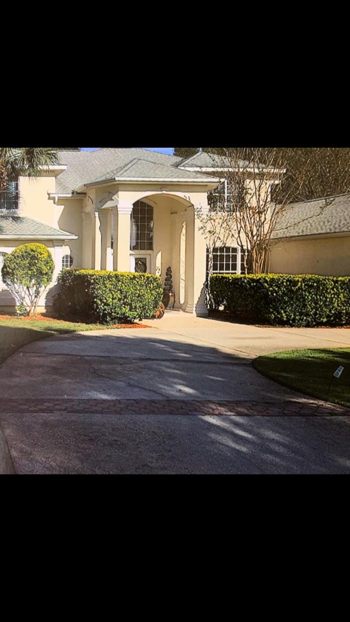 Elegant Lawncare & Maintenance - Lake Ozark, MO