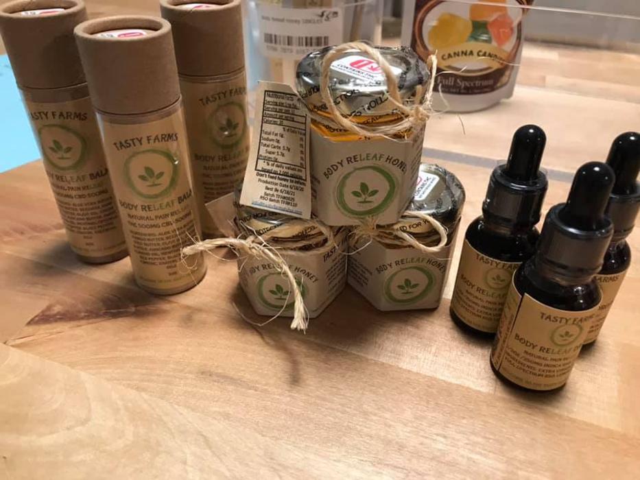 The Flower Shop Plus - Henryetta, OK