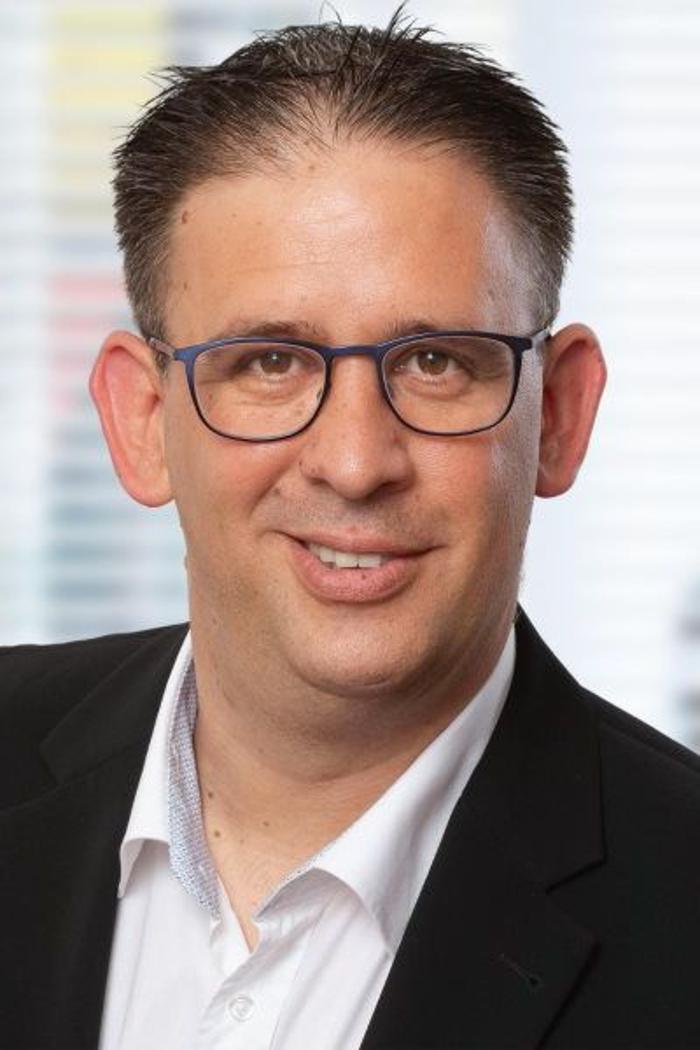 ERGO Versicherung Evangelos Mpalntoumis, An der Seilerei in Essen