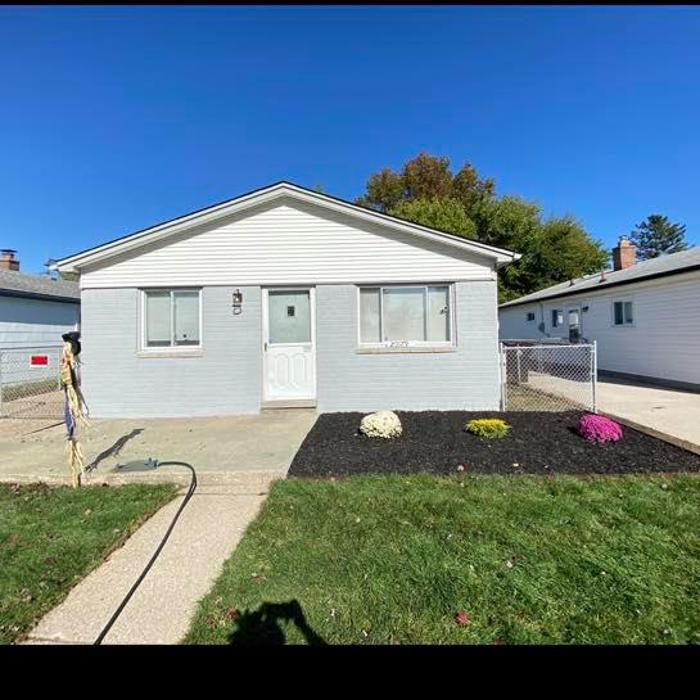 DJ Wyatt's Landscaping & Snow Removal LLC - Roseville, MI