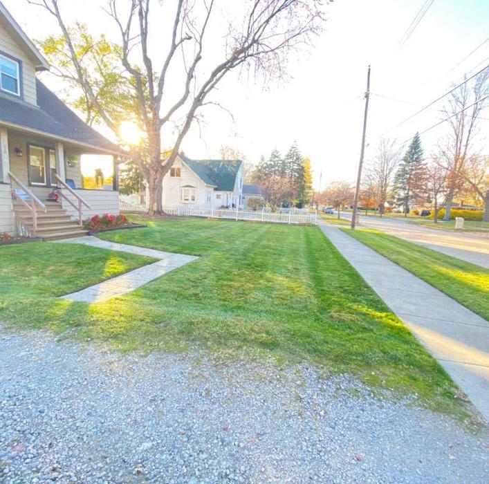 DJ Wyatt's Landscaping & Snow Removal LLC - Roseville, MI