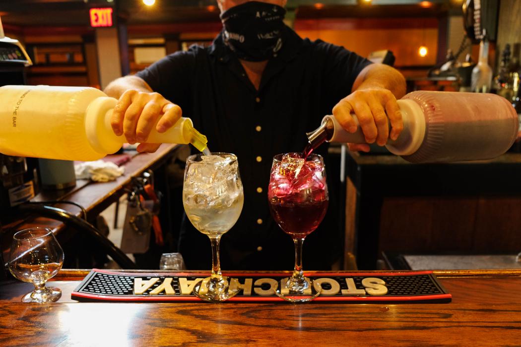 Baker's American Bar & Grille - Monroe Township, NJ