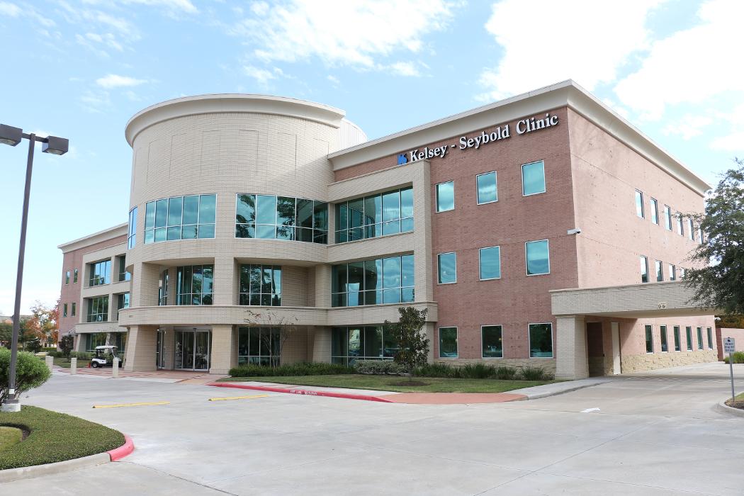 Tracy Carter, MD Logo