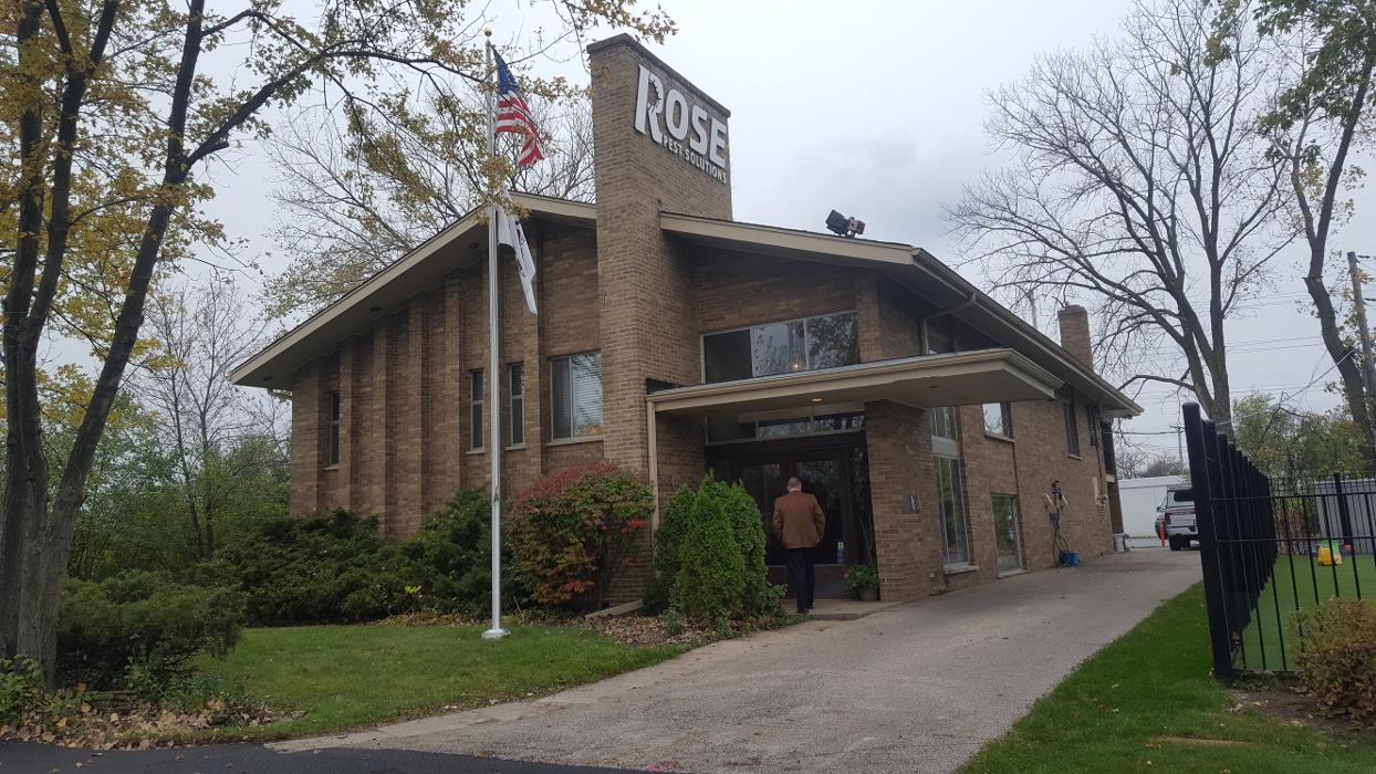 Rose Pest Solutions Image