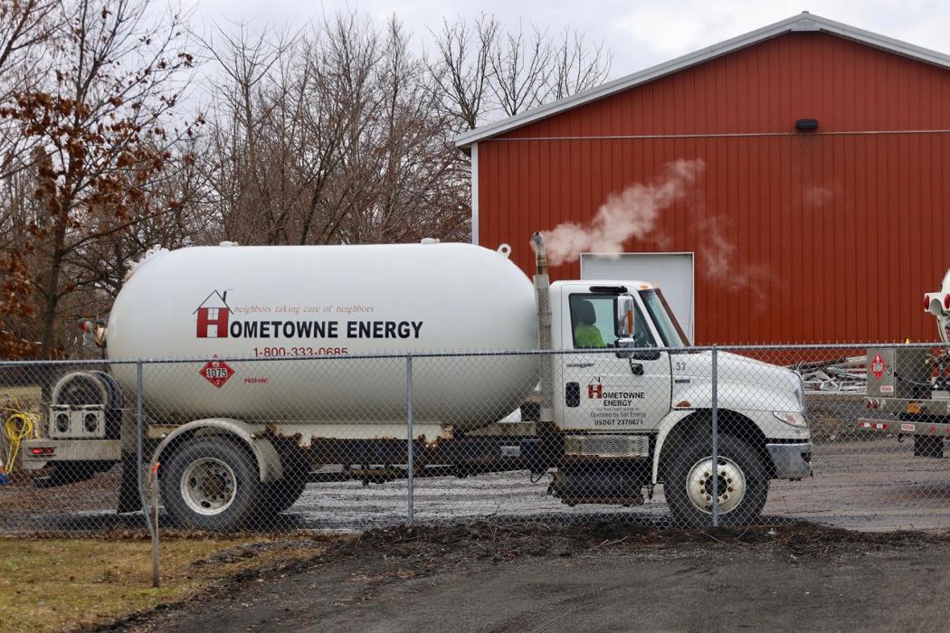 Hometowne Energy Logo