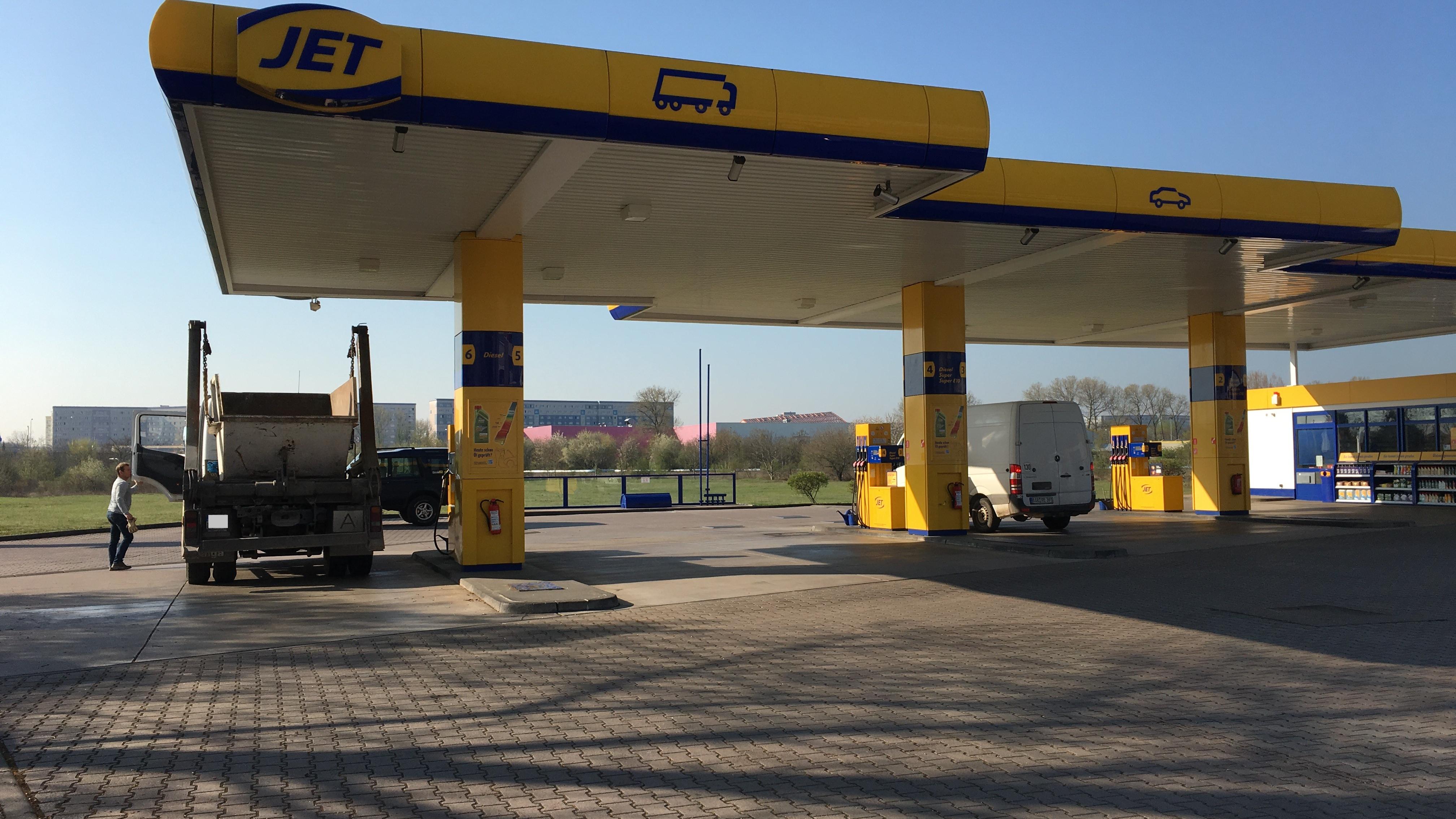 JET Tankstelle, August-Röbling-Straße in Erfurt