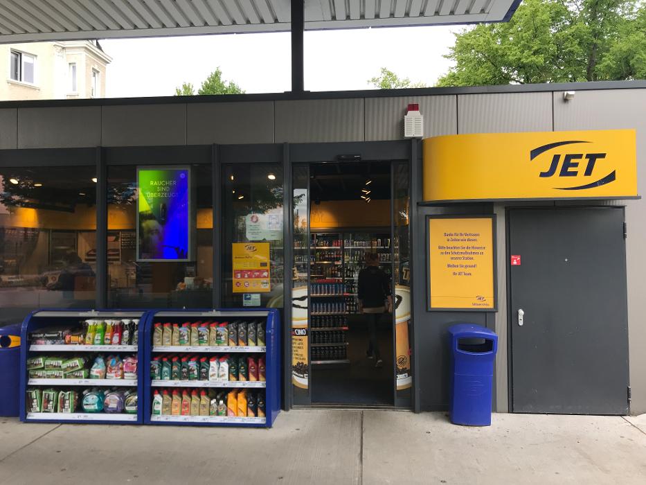 JET Tankstelle, Warendorpplatz in Lübeck