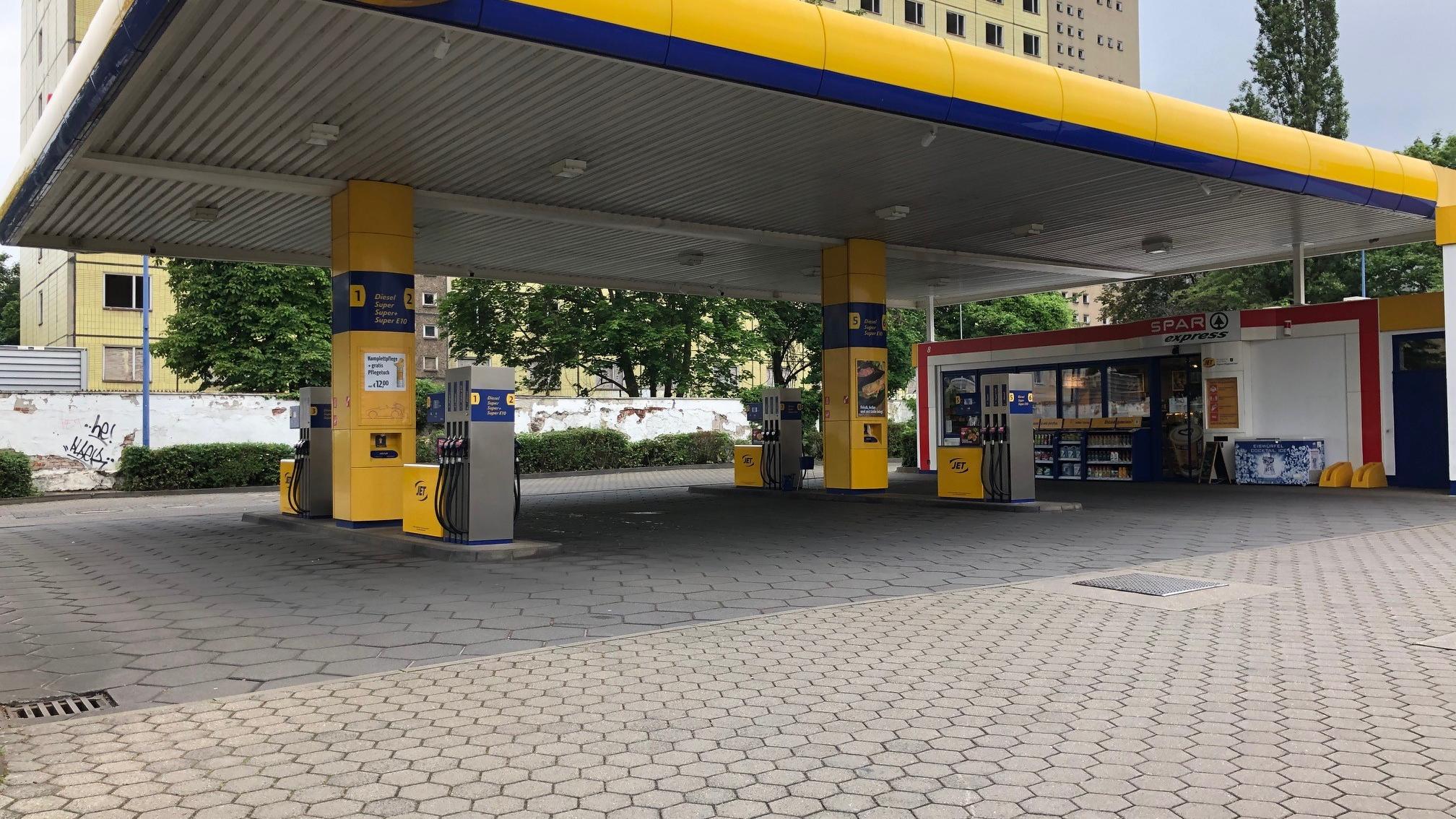 JET Tankstelle, Kastanienstraße in Magdeburg
