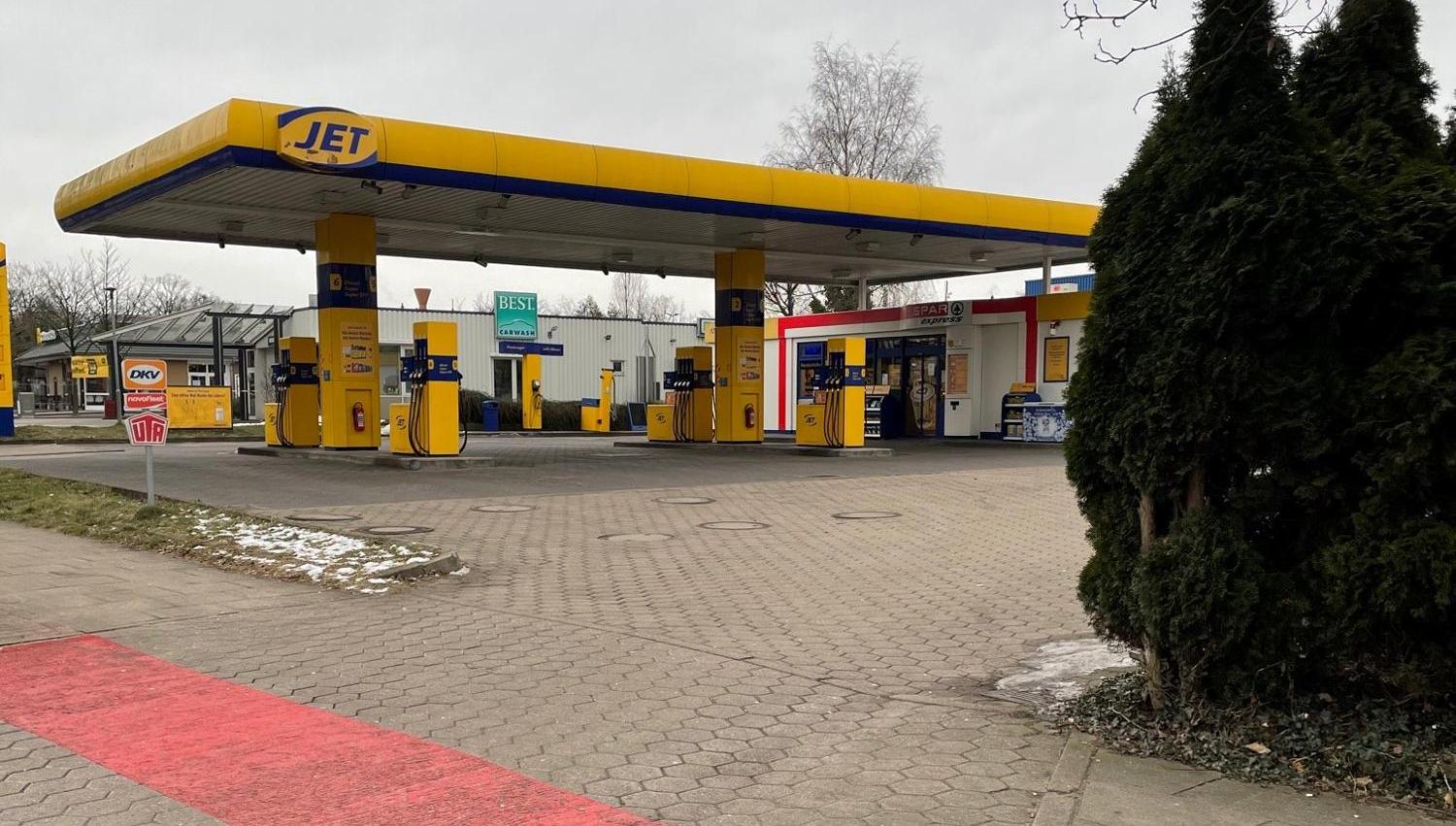 JET Tankstelle, Poppenbütteler Weg in Hamburg