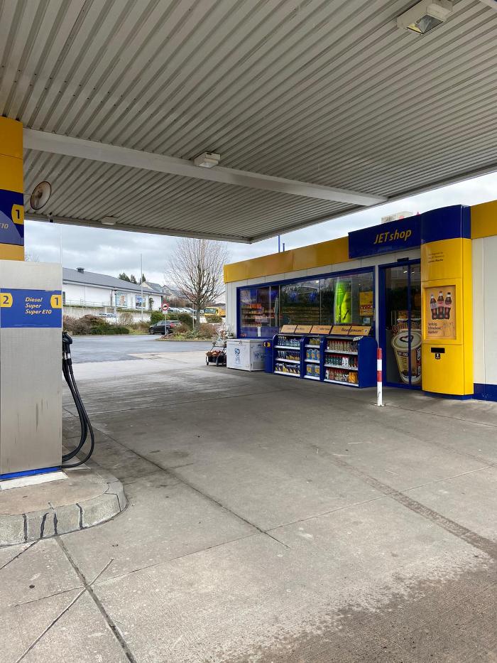 JET Tankstelle, Industriestraße-Ost in Haibach