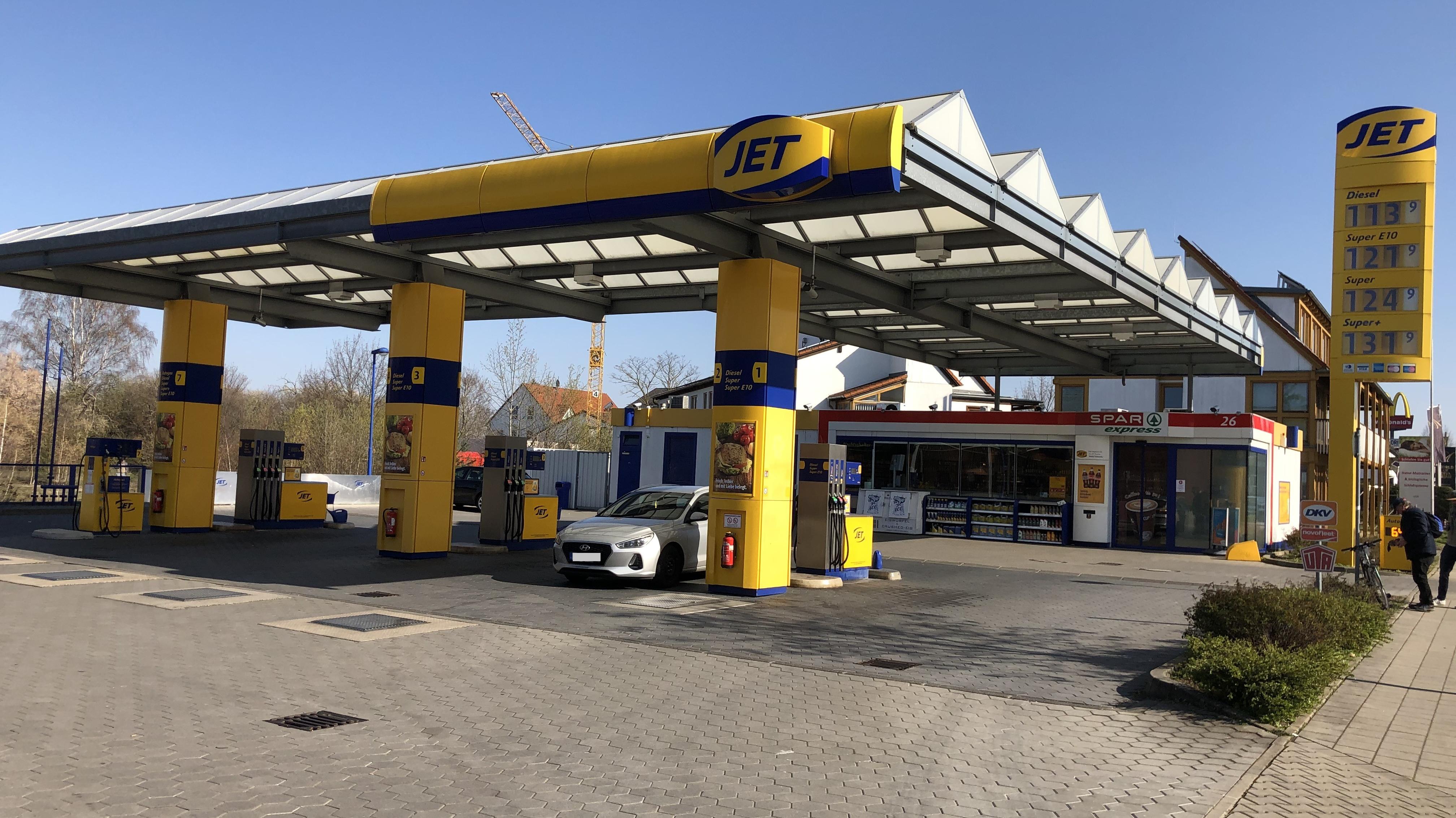JET Tankstelle, Hans-Vogel-Straße in Fürth