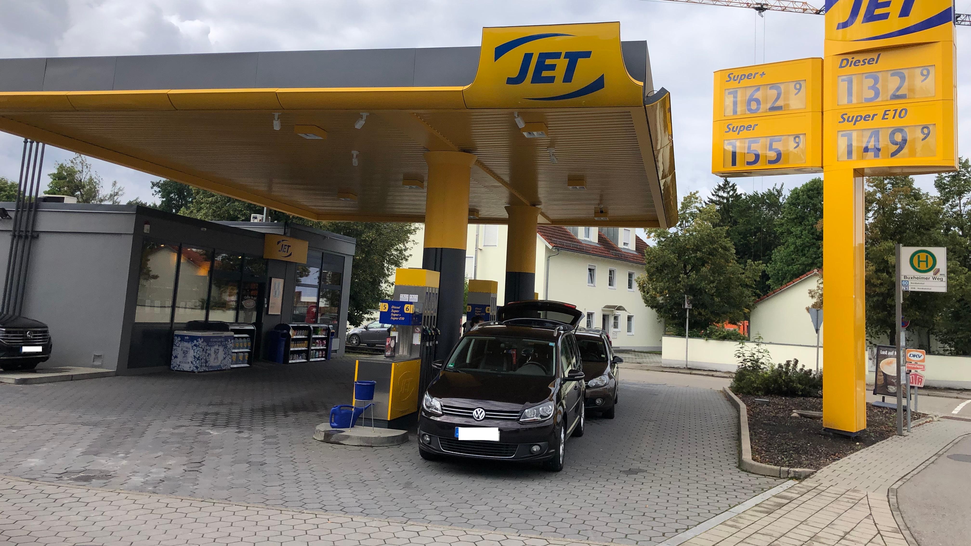 JET Tankstelle, Neuburger Straße in Ingolstadt