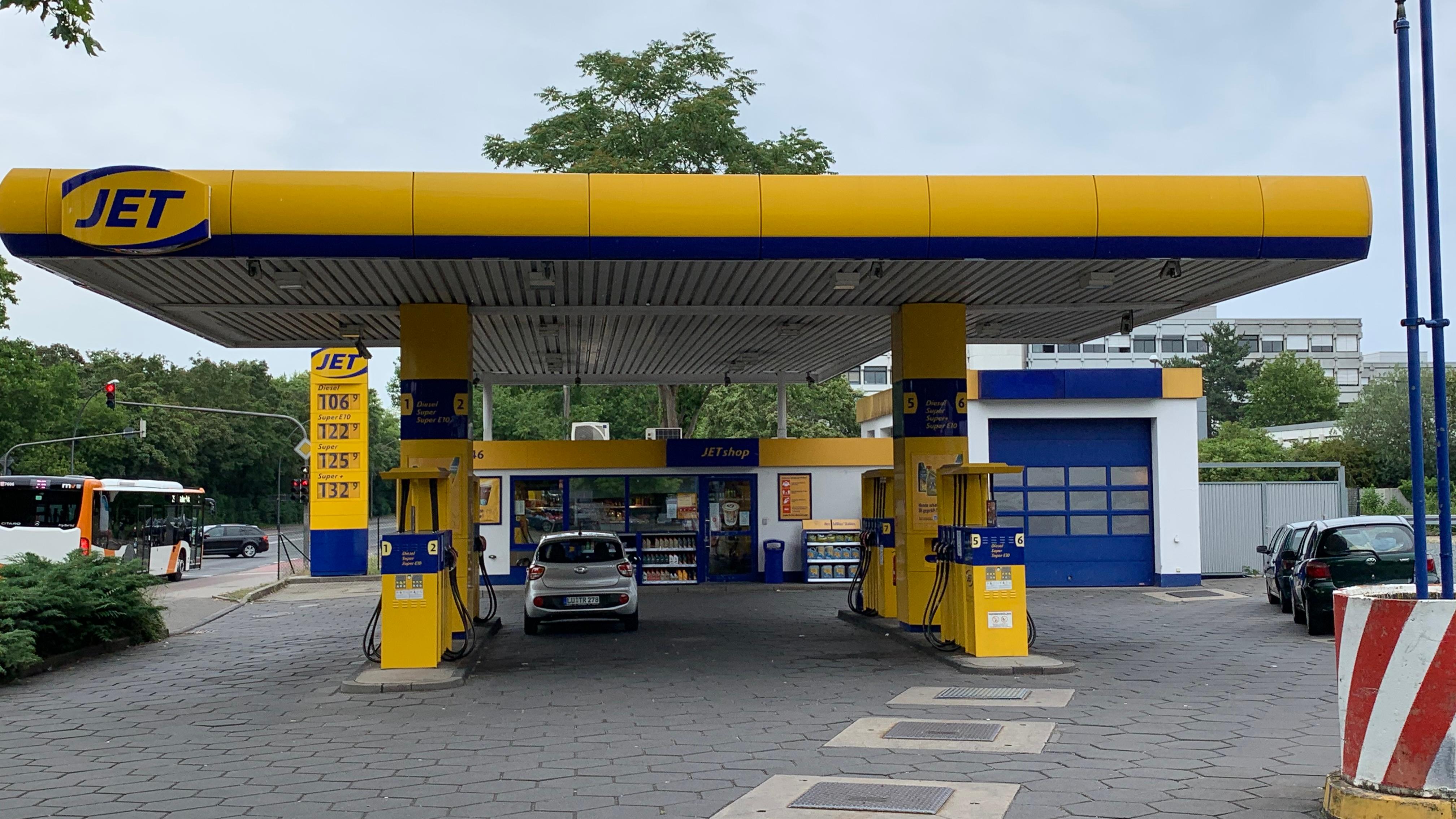JET Tankstelle, Bruchwiesenstraße in Ludwigshafen am Rhein