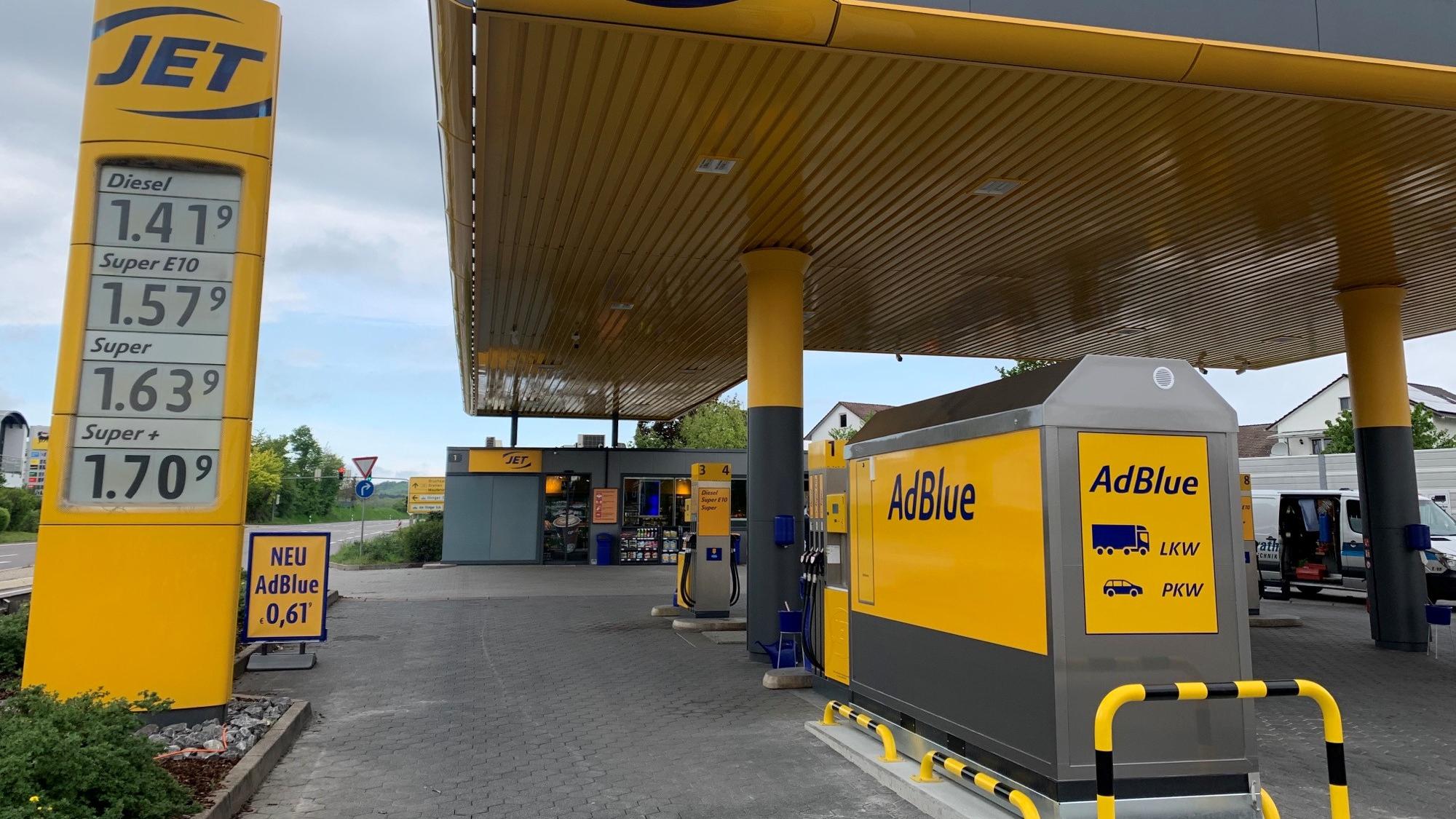 JET Tankstelle, Hofäckerstraße in Illingen