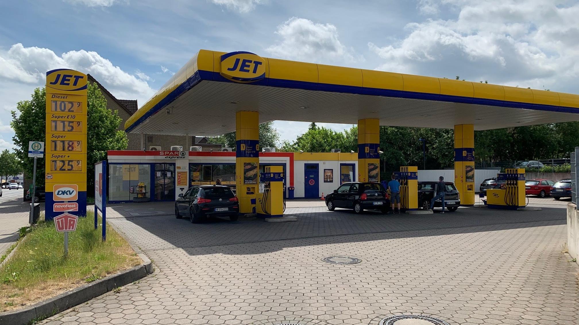JET Tankstelle, Engerstraße in Herford