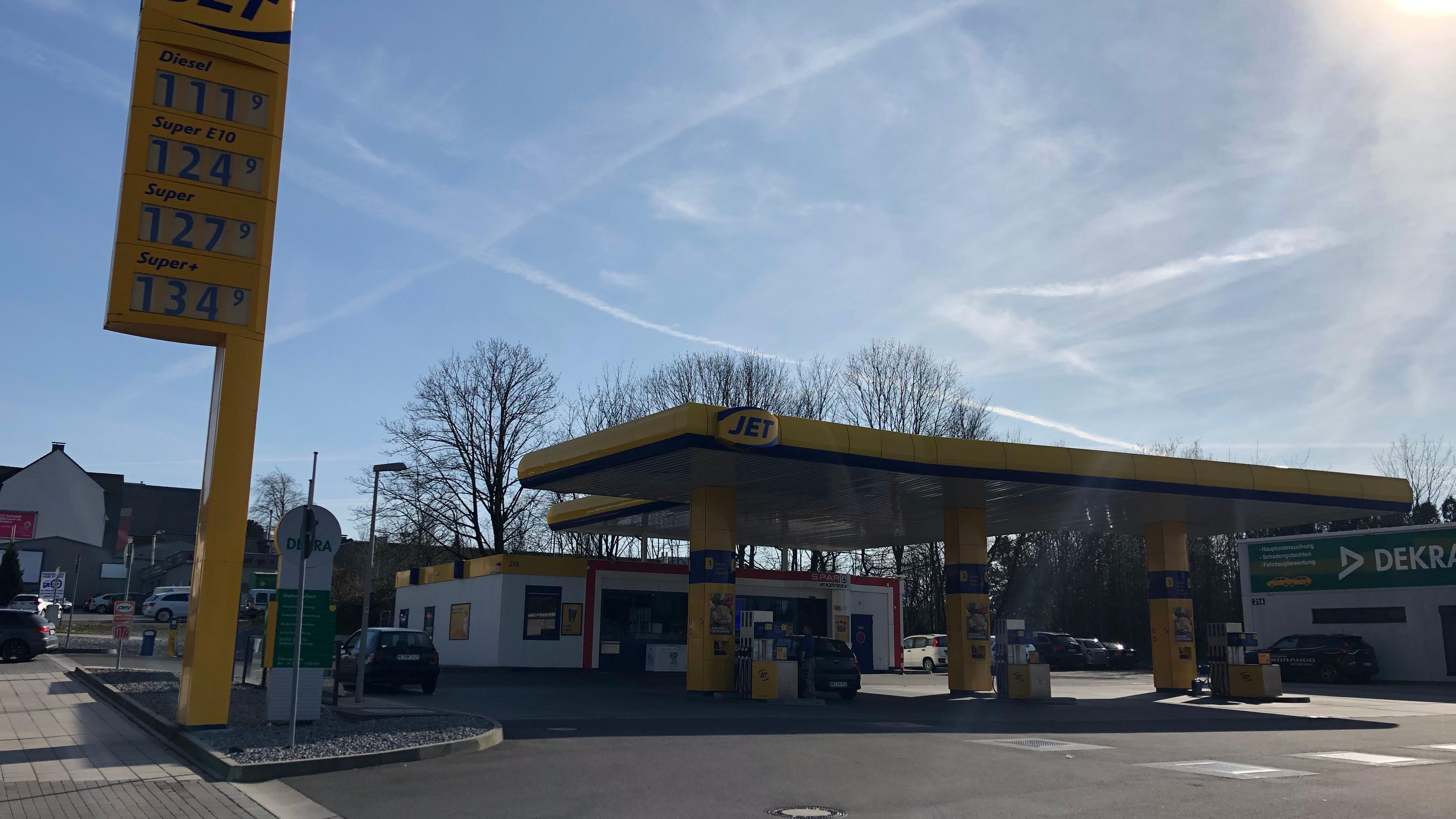JET Tankstelle, Urban-von-Vorst-Weg in Gelsenkirchen