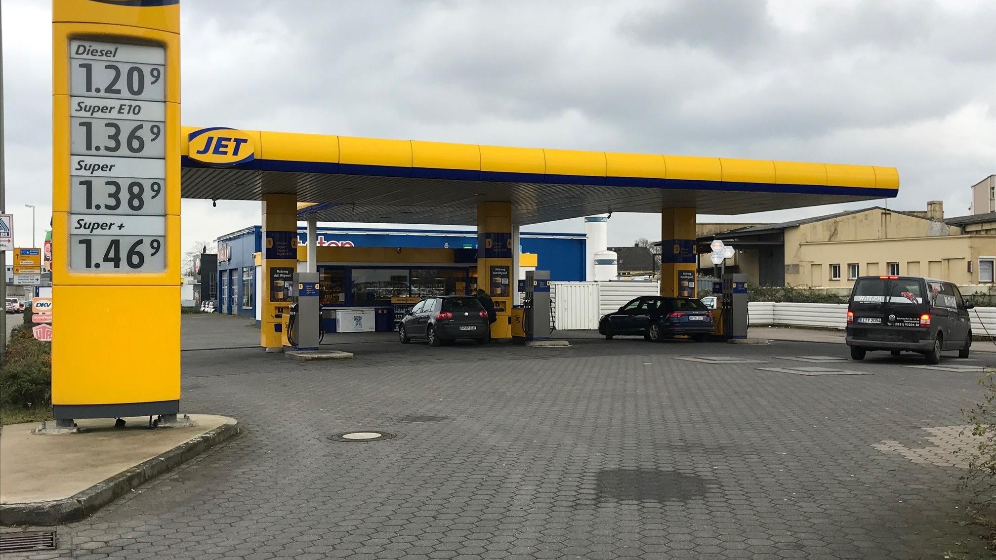 JET Tankstelle, Eckendorfer Straße in Bielefeld