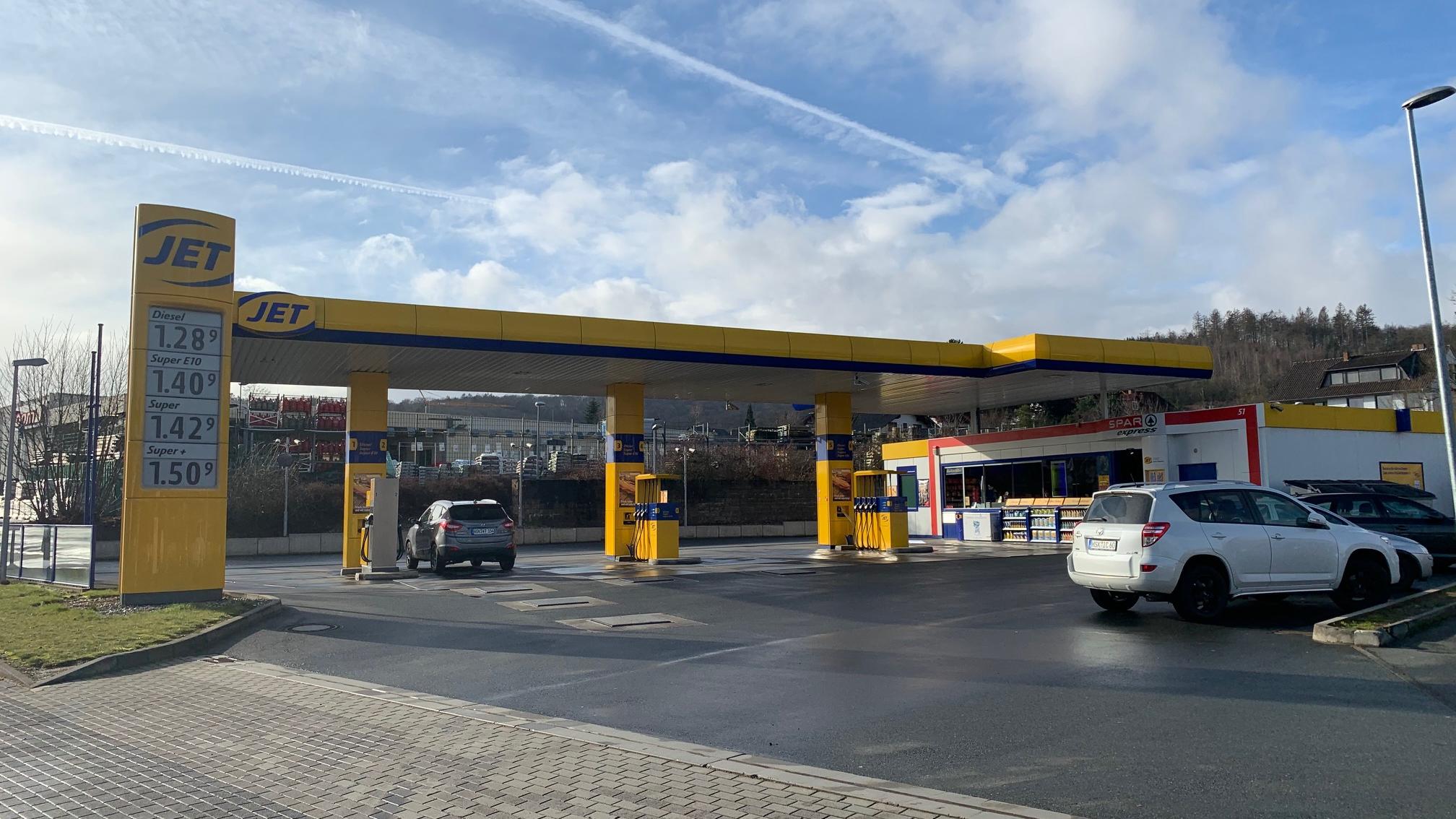 JET Tankstelle, Bredelarer Straße in Marsberg