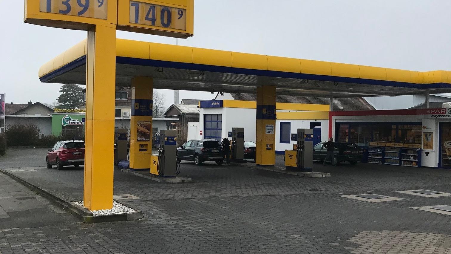 JET Tankstelle, Eidinghausener Straße in Bad Oeynhausen