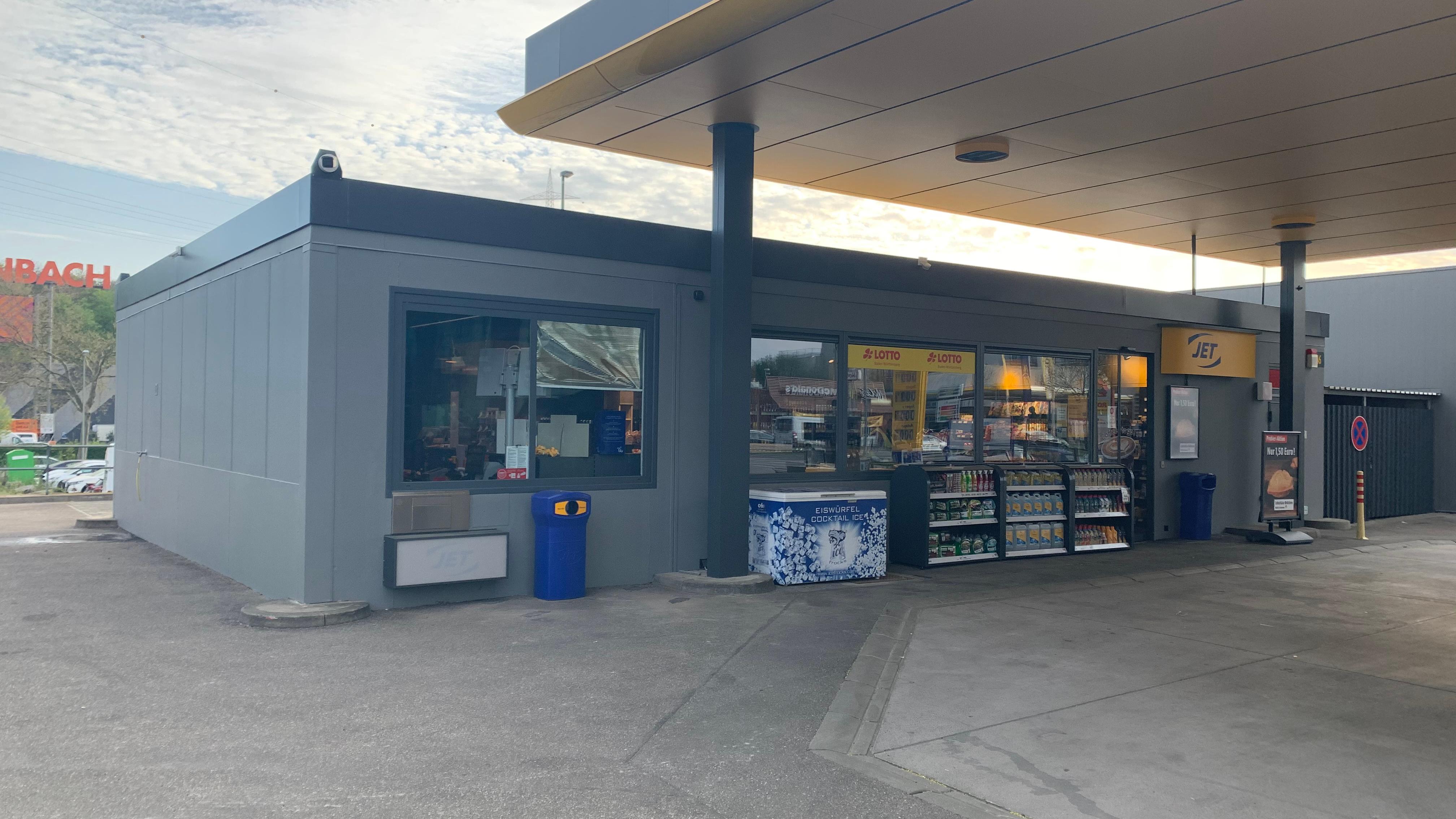 JET Tankstelle, Karlsruher Straße in Pforzheim